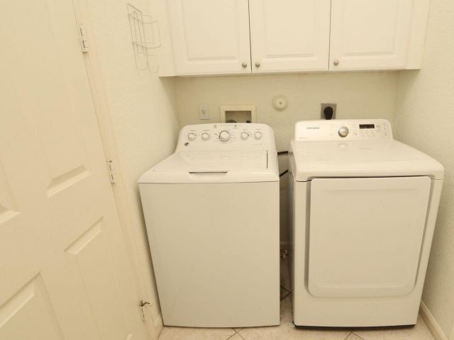 Home for rent at 9183 Bay Point Circle - photo 6506619