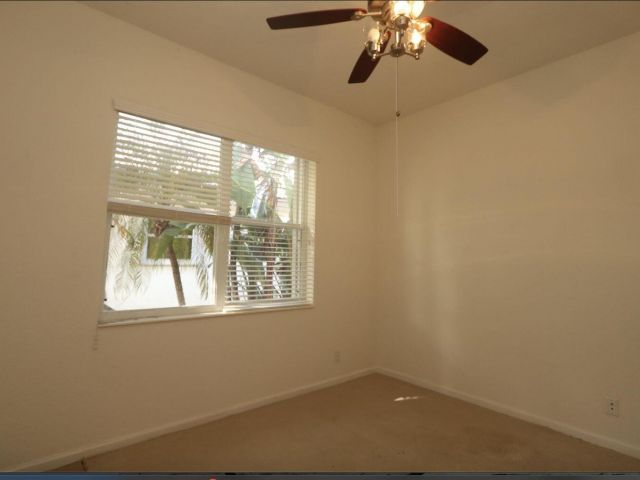 Home for rent at 9183 Bay Point Circle - photo 6506623