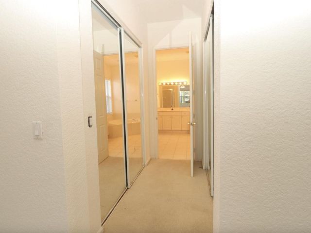 Home for rent at 9183 Bay Point Circle - photo 6506628