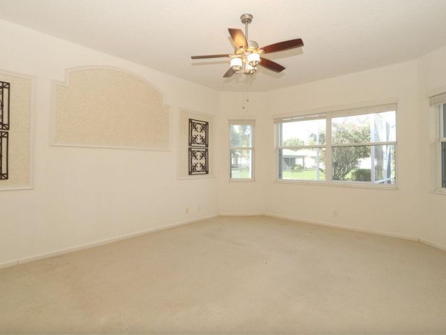 Home for rent at 9183 Bay Point Circle - photo 6506629