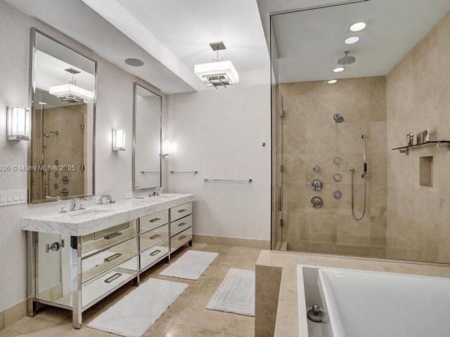 Apartment for sale  Unit #702N - photo 6501018