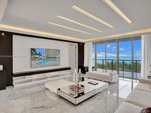 Apartment for sale  Unit #702N - photo 6501033