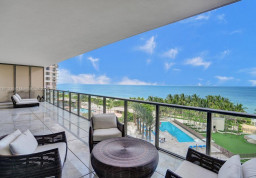 Apartment #702N at St Regis North Tower