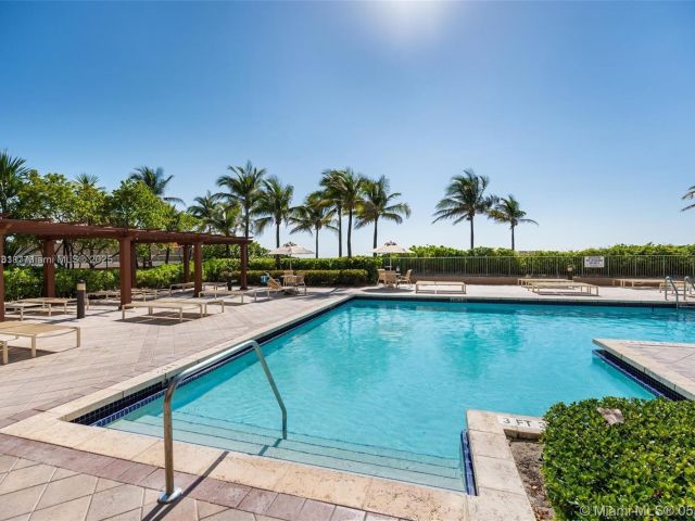 Apartment for sale  Unit #604 - photo 6493399