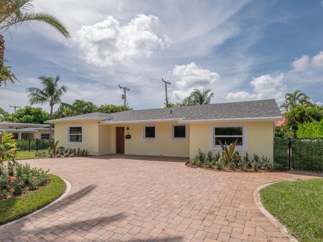 Home for rent at 374 Linda Lane - photo 6533695