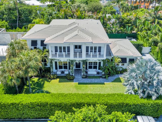 Home for sale at 140 Edmor Road - photo 6506526