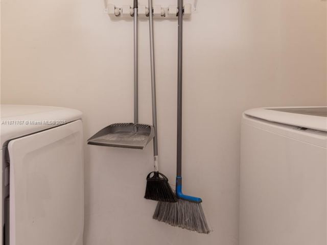 Apartment for sale  Unit #PH1912 - photo 6495536