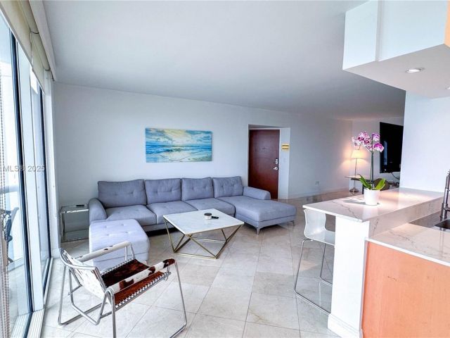 Apartment for rent  Unit #3811 - photo 6550517