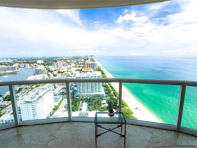 Apartment for rent  Unit #3811 - photo 6550523