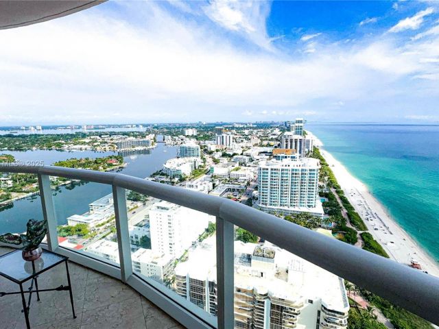 Apartment for rent  Unit #3811 - photo 6550524