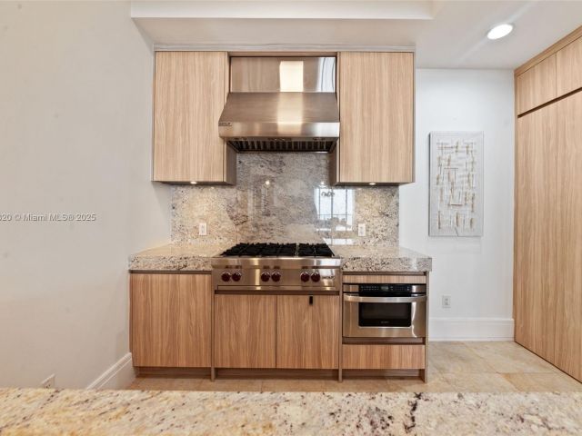 Apartment for sale  Unit #1104N - photo 6494874