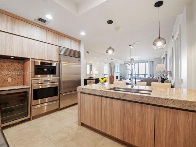 Apartment for sale  Unit #1104N - photo 6494875