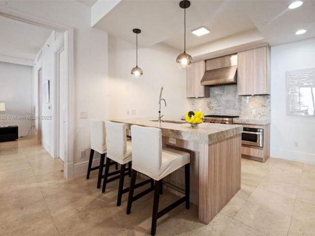 Apartment for sale  Unit #1104N - photo 6494878