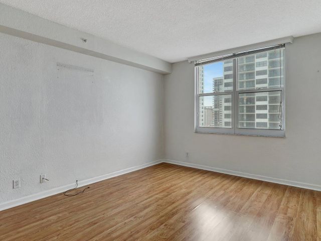 Apartment for sale  Unit #1108 - photo 6496088
