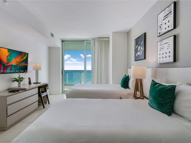 Apartment for rent  Unit #1405 - photo 6511985