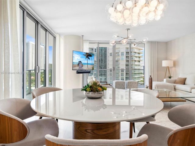 Apartment for sale  Unit #4-902 - photo 6496343