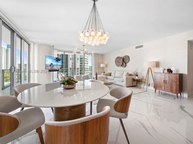 3-bedroom condo for sale in Sunny Isles Beach - 300 Sunny Isles Blvd 4-902 - MondialRealty