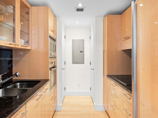 Apartment for sale  Unit #Door1409 (deed 1401) - photo 7262657