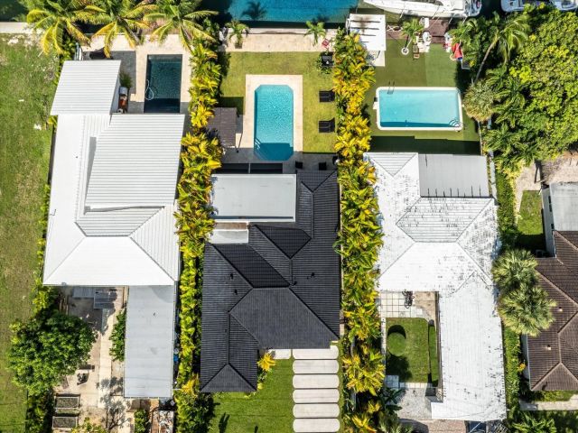 Home for sale at 7610 Bayside Lane - photo 6504308