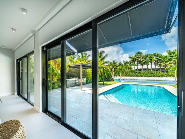 Home for sale at 7610 Bayside Lane - photo 6504311