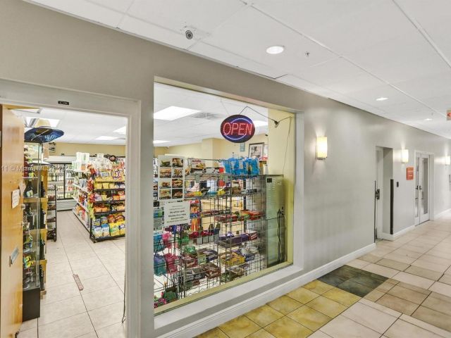 Apartment for sale  Unit #1418 - photo 7477845