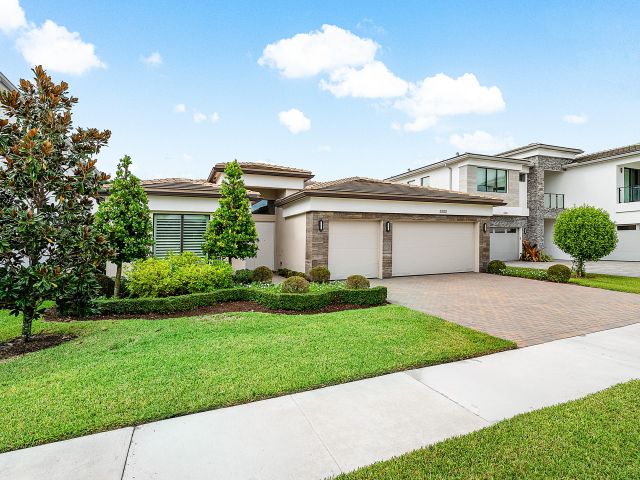 Home for sale at 8300 Fishhawk Falls Court - photo 6503709