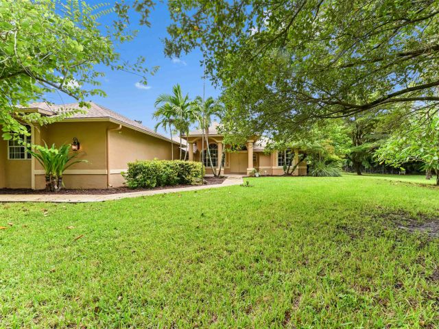 Home for sale at 13442 54th Street N - photo 6546002