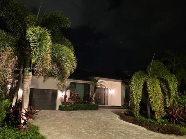 Home for sale at 343 S 190th St - photo 6537341