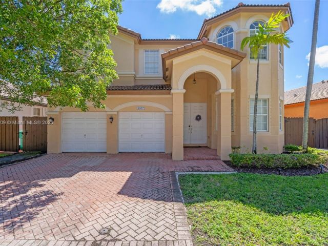 Home for sale at 8467 NW 110th Pl - photo 7433100