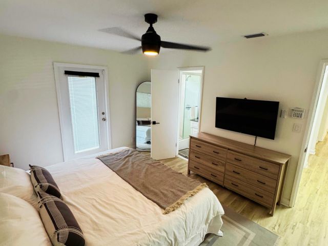 Home for rent at 300 NE 7th Street - photo 6503615