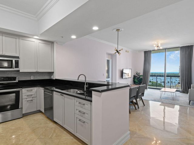 Apartment for rent  Unit #818 - photo 6513484