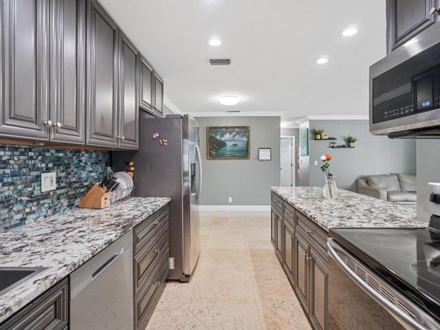 Home for sale at 257 SW 5th Street - photo 6503731