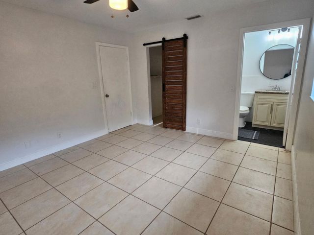 Home for rent at 297 NW 1 Avenue NW - photo 6549264