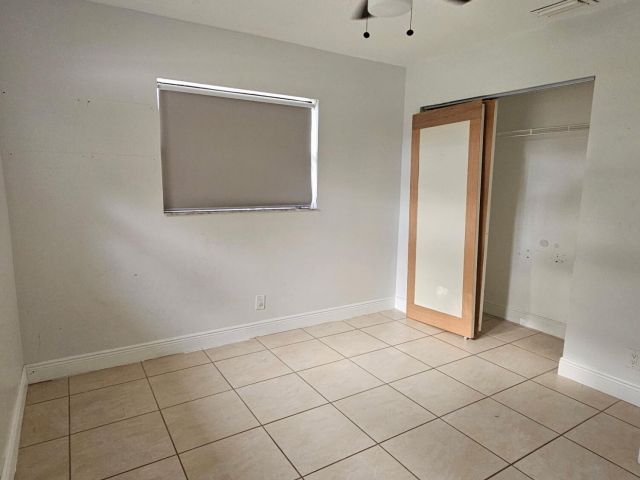 Home for rent at 297 NW 1 Avenue NW - photo 6549267