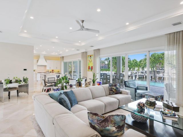 Home for sale at 917 Tropic Boulevard - photo 6513530