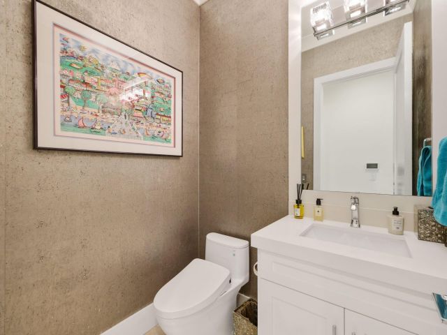 Home for sale at 917 Tropic Boulevard - photo 6513537