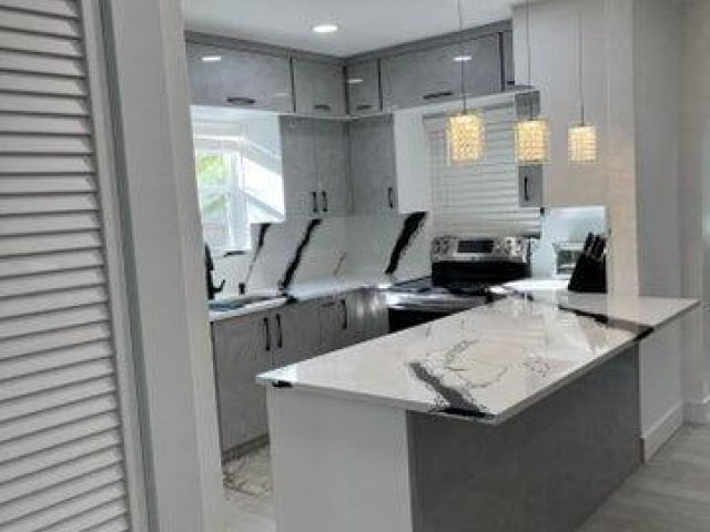 Home for rent at 291 E Boca Raton Road - photo 6503547