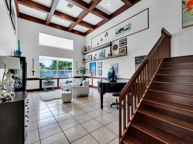 Home for rent at 6362 Brava Way - photo 6514383