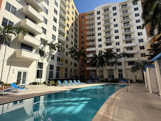 1-bedroom condo for sale in Aventura - 18800 NE 29th Ave 801 - MondialRealty