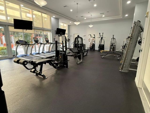 1-bedroom condo for sale in Aventura - 18800 NE 29th Ave 801 - MondialRealty