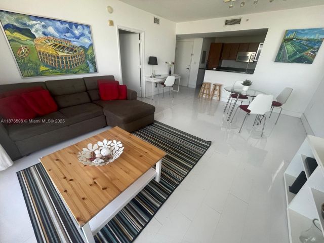 1-bedroom condo for sale in Aventura - 18800 NE 29th Ave 801 - MondialRealty