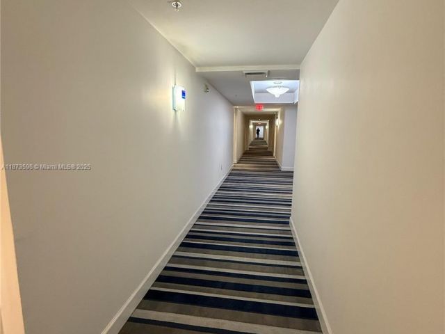 1-bedroom condo for sale in Aventura - 18800 NE 29th Ave 801 - MondialRealty