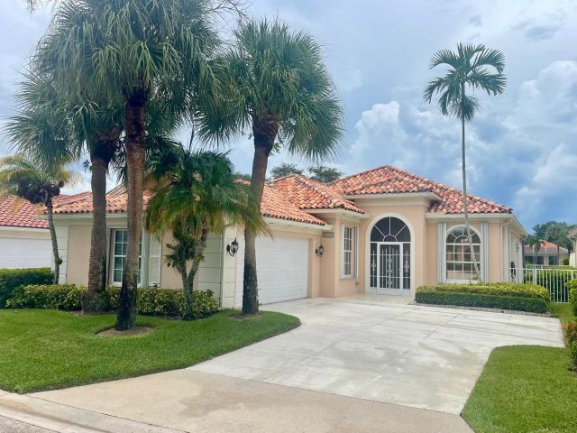 Home for sale at 2643 Irma Lake Drive - photo 6813971