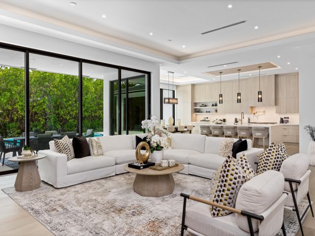 Home for sale at 212 NW 18th Street - photo 6532724