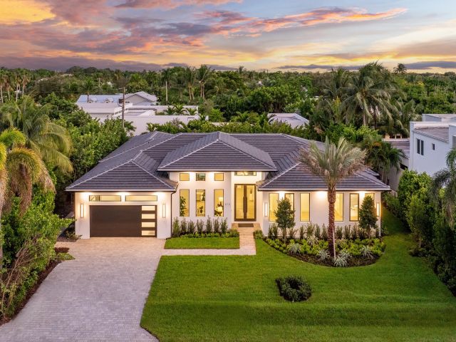 Home for sale at 212 NW 18th Street - photo 6532736