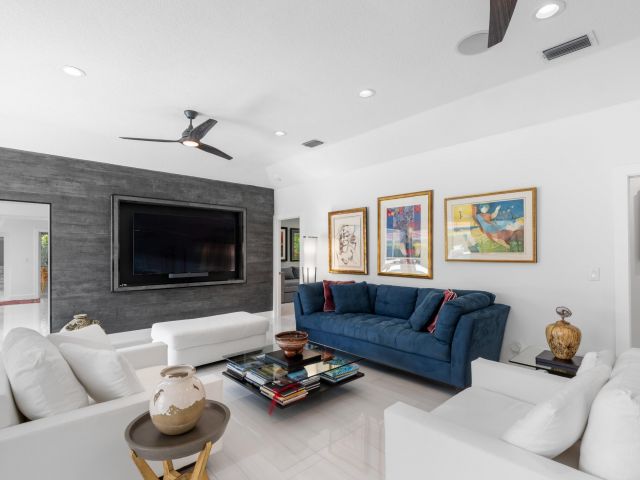 Home for sale at 2701 Tecumseh Drive - photo 6513991