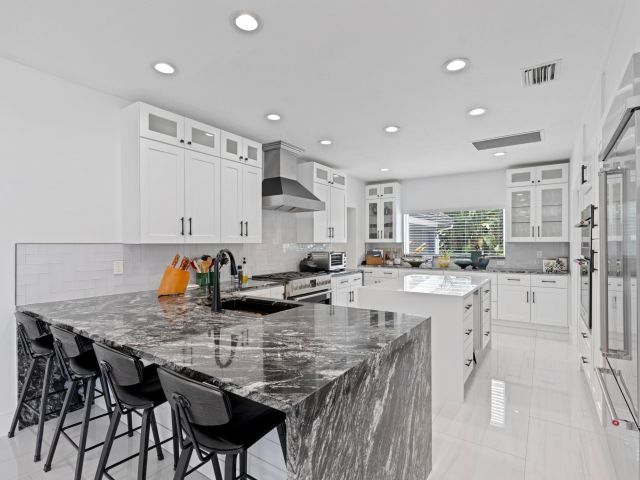 Home for sale at 2701 Tecumseh Drive - photo 6513995