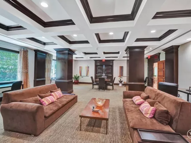 3-bedroom condo for sale in Sunny Isles Beach - 150 Sunny Isles Blvd 1-1606 - MondialRealty