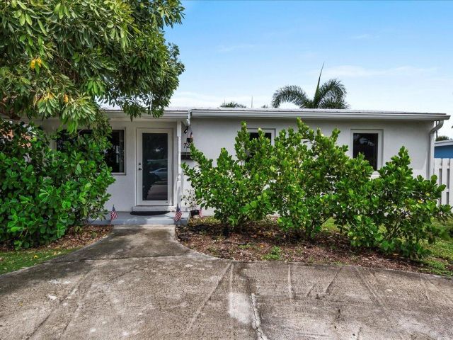 Home for rent at 727 Bunker Road - photo 6513920