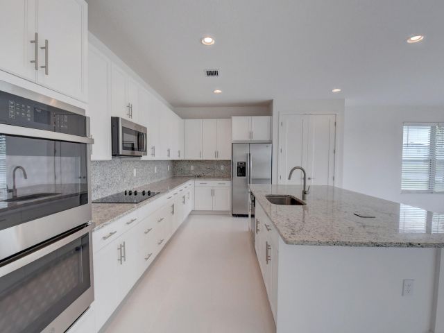 Home for sale at 9632 Highland Pointe Pass - photo 6539932